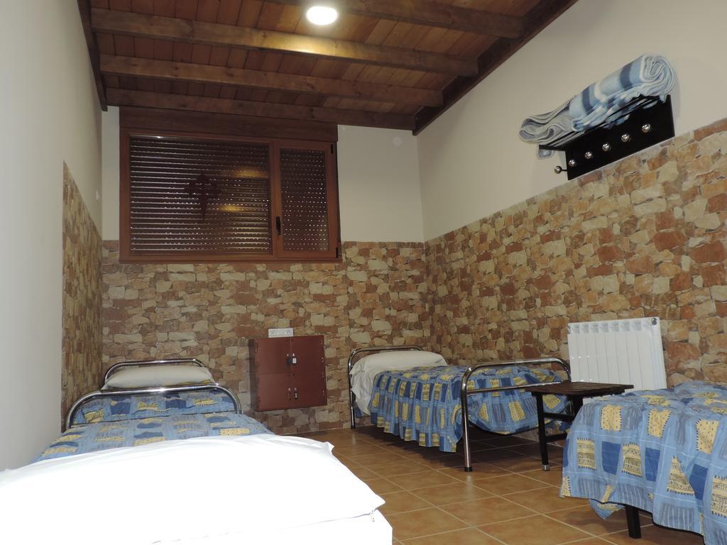 Albergue Santo Tomás de Canterbury León Exterior foto