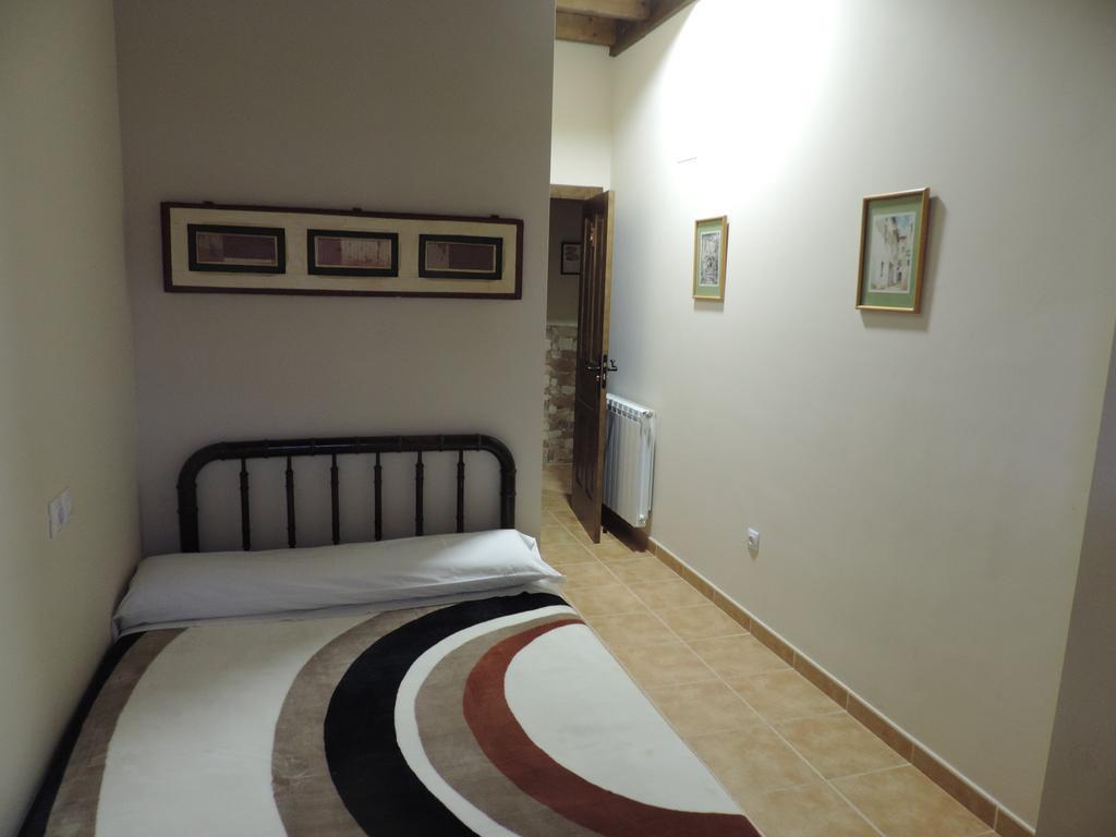 Albergue Santo Tomás de Canterbury León Exterior foto
